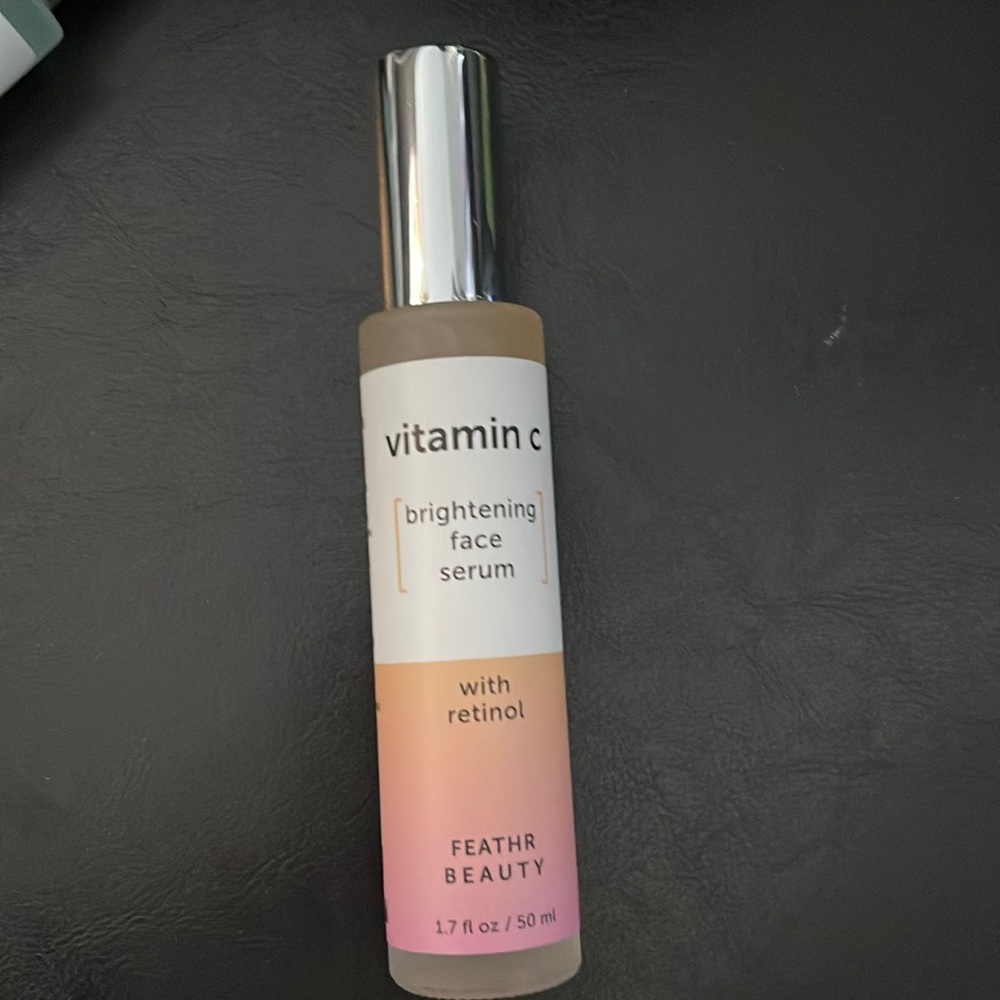 New Kira Labs Feathr Beauty Vitamin C Brightening Serum Fades Dark Spots